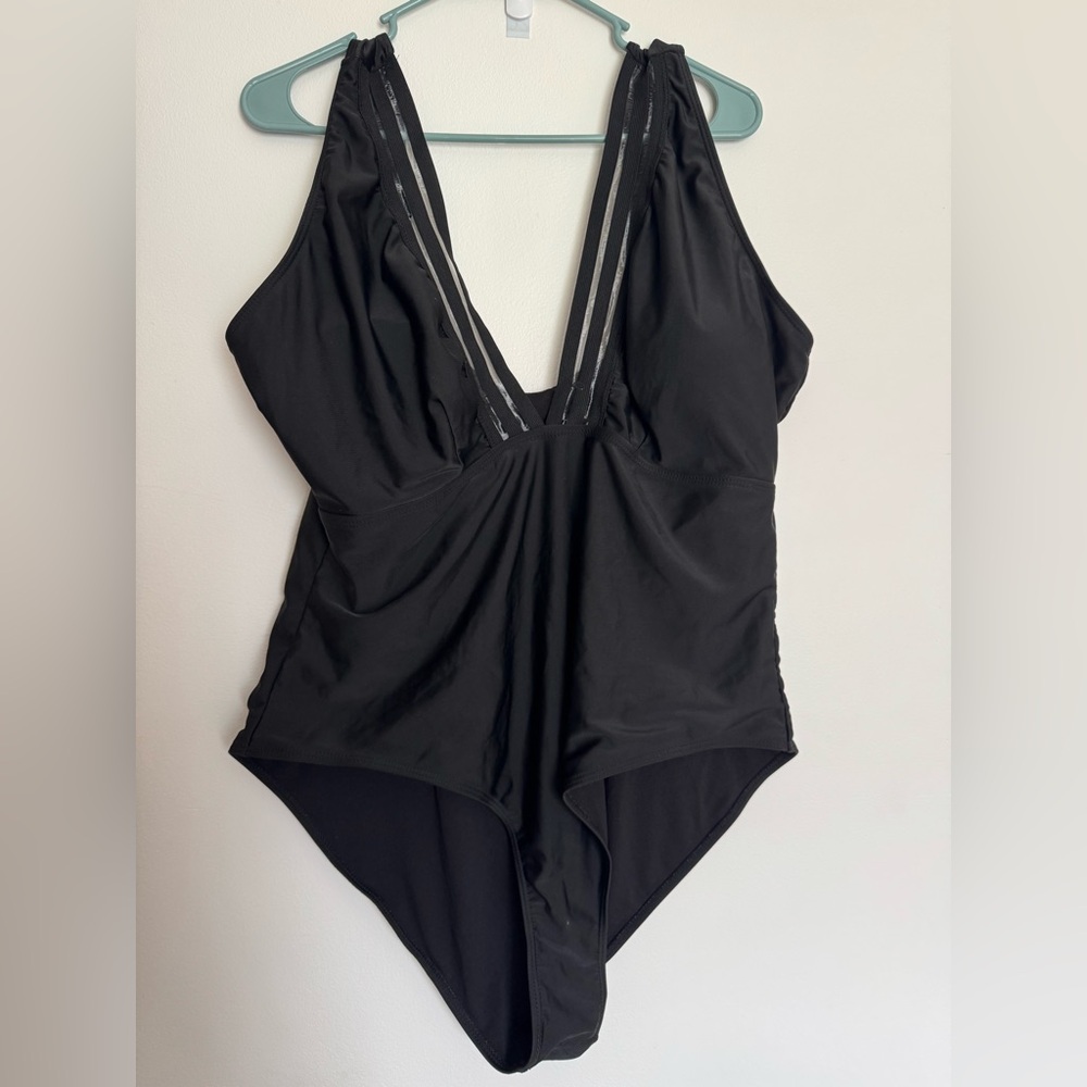 Women’s SHEIN Black One-Piece Bathing Suit-Size 4XL